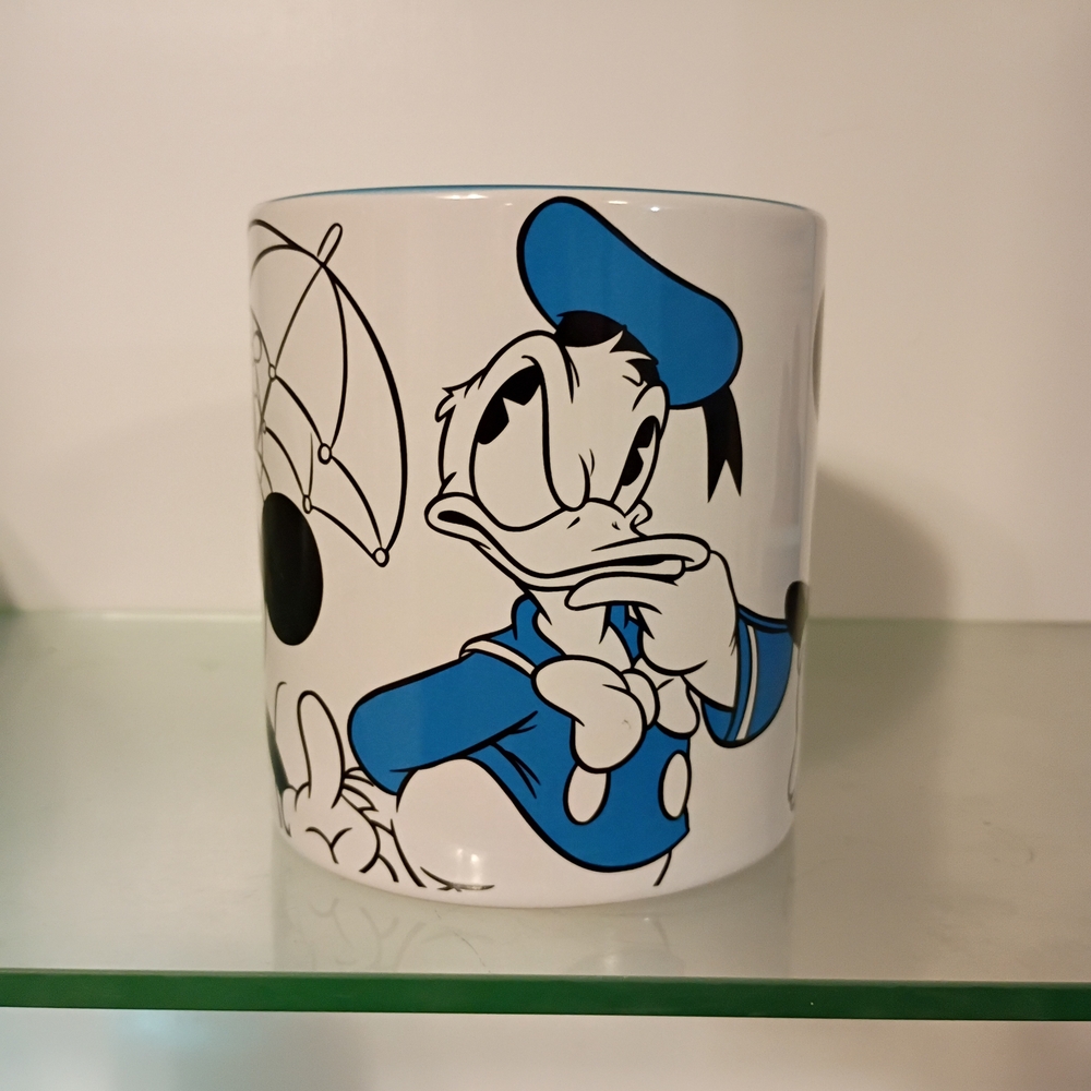 Disney store 16oz Coffee mug Donald, Mickey, Minnie Mouse, and Goofy